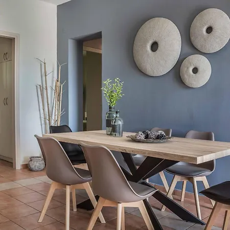 Marina Garden Villa *