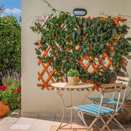 Marina Garden Villa *